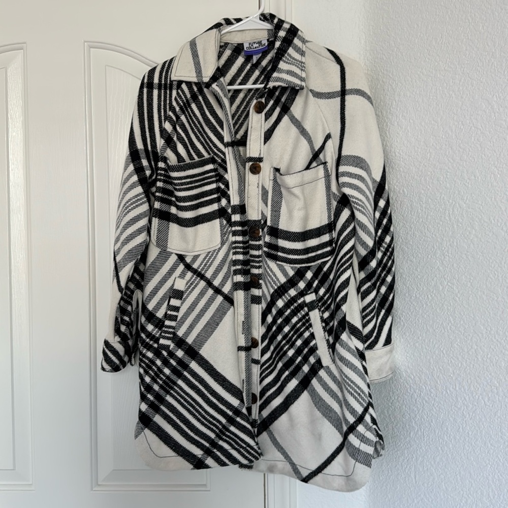 Women’s oversized coat